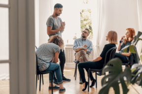 Sober Living Group therapy session for individuals undergoing an addiction treatment program at our drug rehab in Ohio